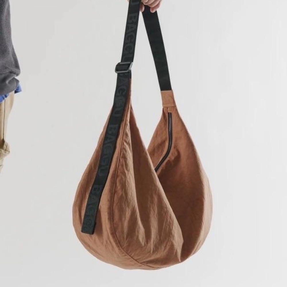ISO Large Baggu in Pinto